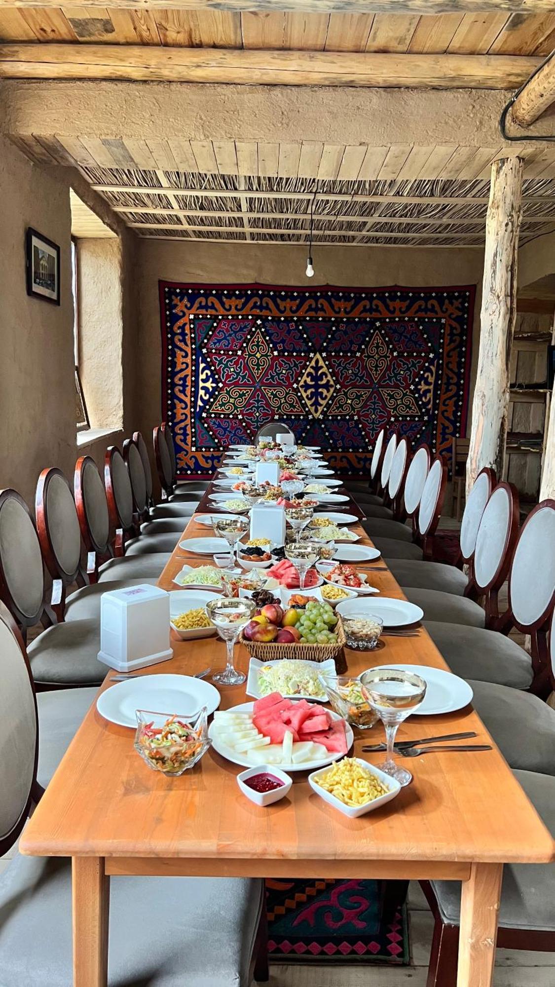 Kyzart Hotel & Horse Tours Bagysh Buitenkant foto