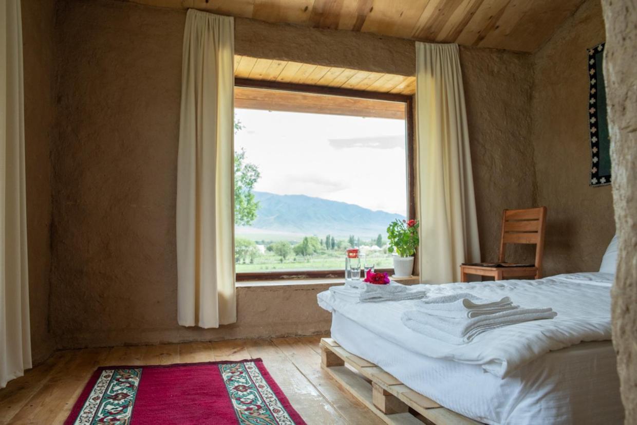 Kyzart Hotel & Horse Tours Bagysh Buitenkant foto